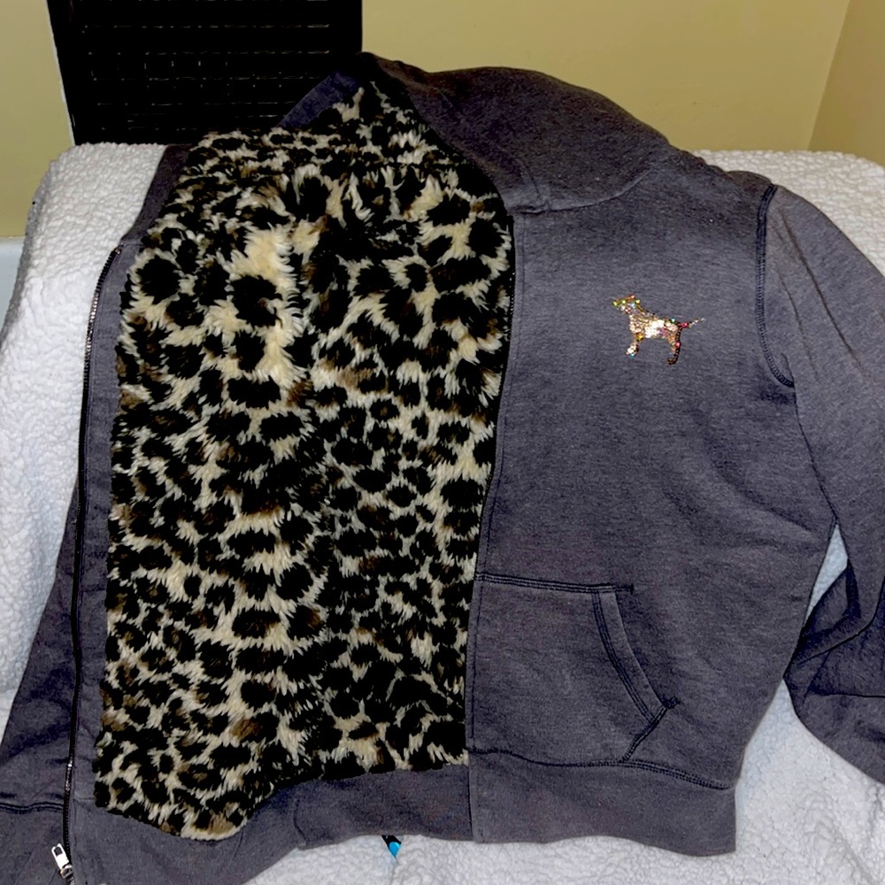 Love pink sparkle cheetah